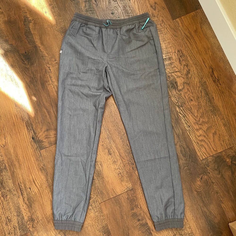 Figs muli joggers graphite xs